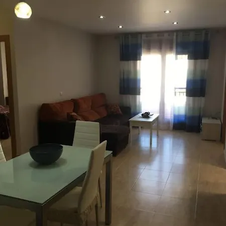 Nuevo En Pleno Centro. Apartment Carboneras